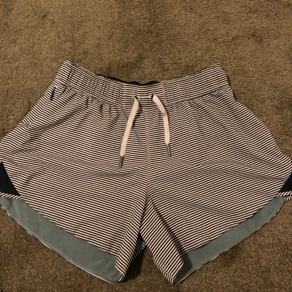 Lululemon Athletica Choose A Side Shorts